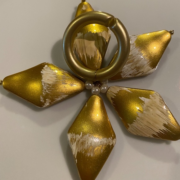 NEW HANDMADE BEADED NAPKIN HOLDER GOLD COLOR - Picture 5 of 5